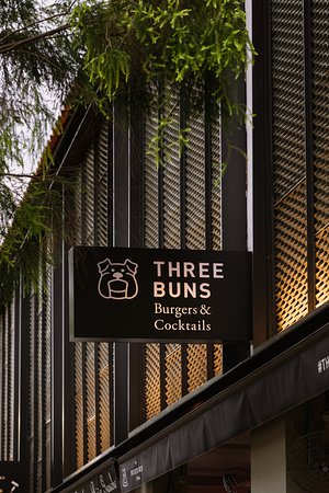 best-burger-in-singapore-1